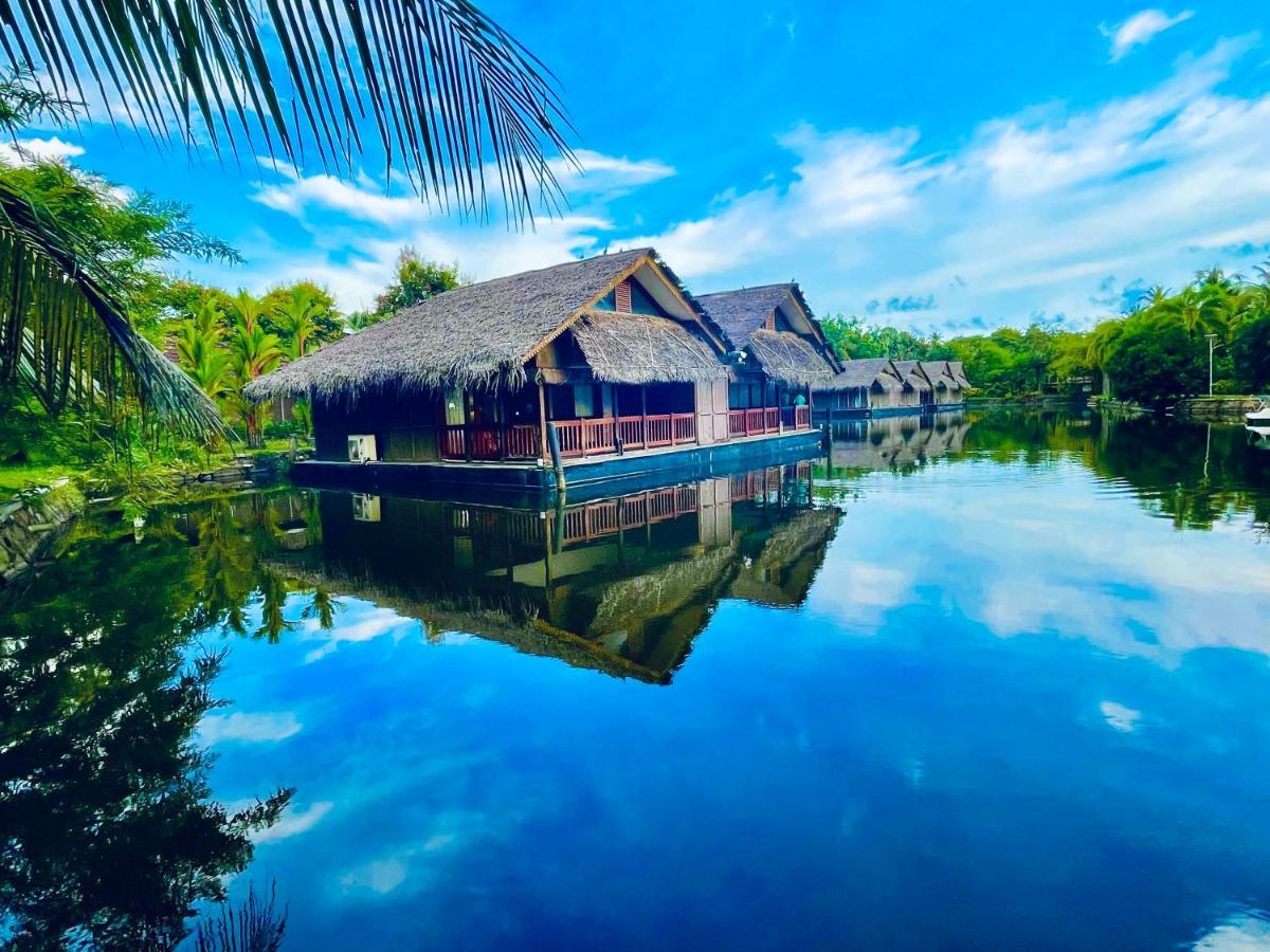 Plumeria Lake Resort & Spa Vayalar Exterior photo